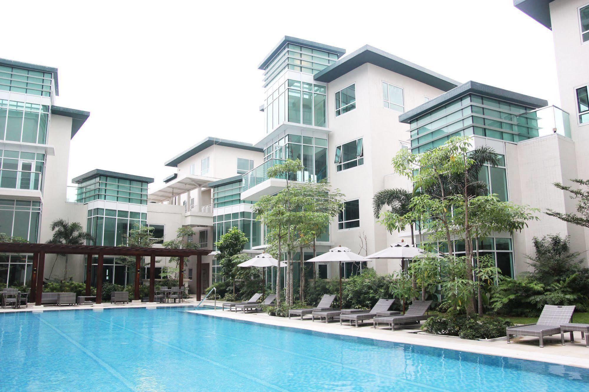 סן פדרו מקאטי Aruga Apartments By Rockwell Makati מראה חיצוני תמונה